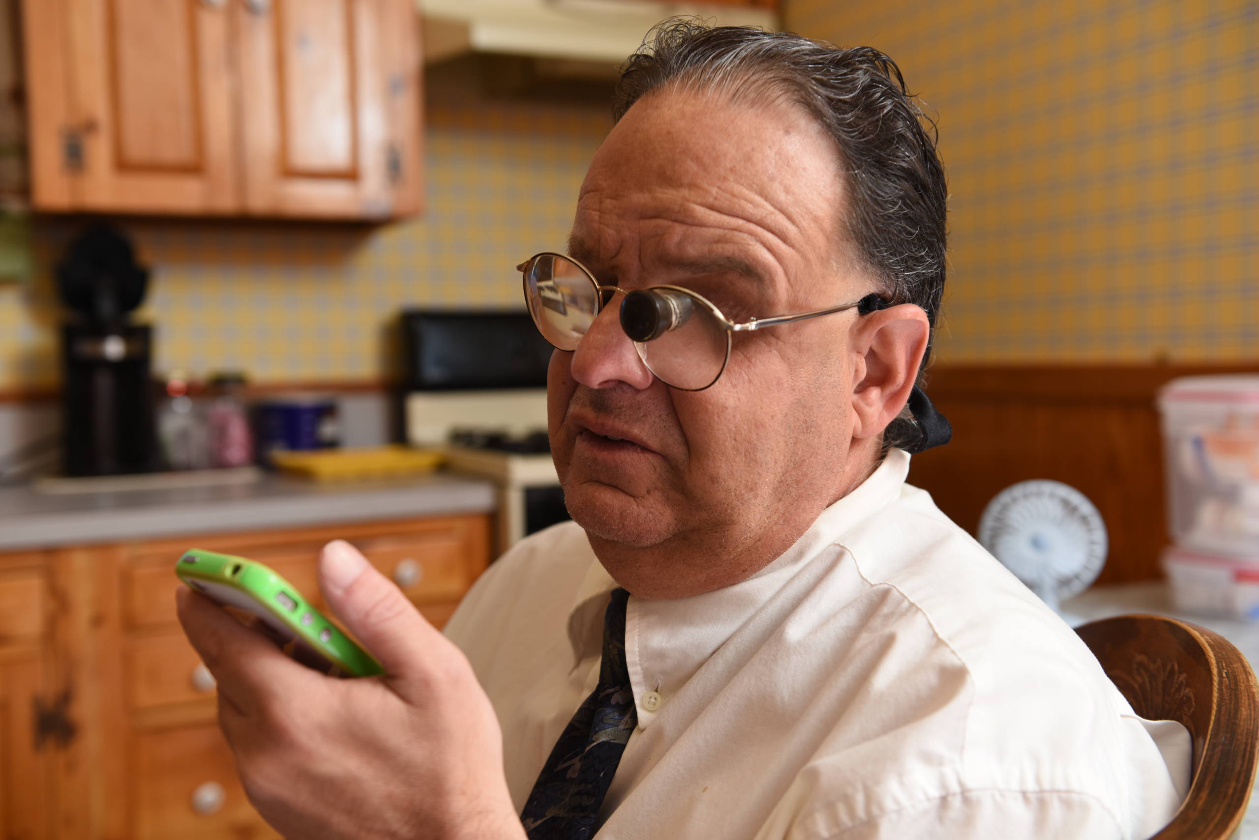 massachusetts man uses icanconnect to communicate